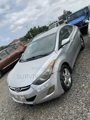 Hyundai Elantra 2013 Silver