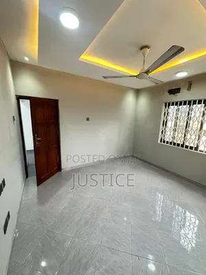 1bdrm Room & Parlour in Pantang, Pentecost for rent