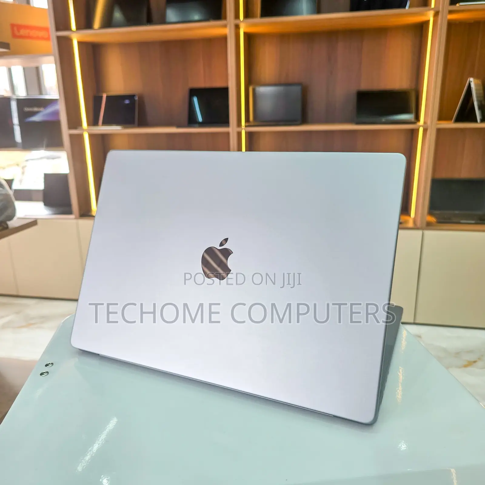 Laptop Apple MacBook Pro 2020 M1 16GB Apple M1 Pro SSD 1T