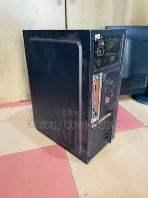 Desktop Computer Asus 32GB Intel Core i9 SSD 512GB