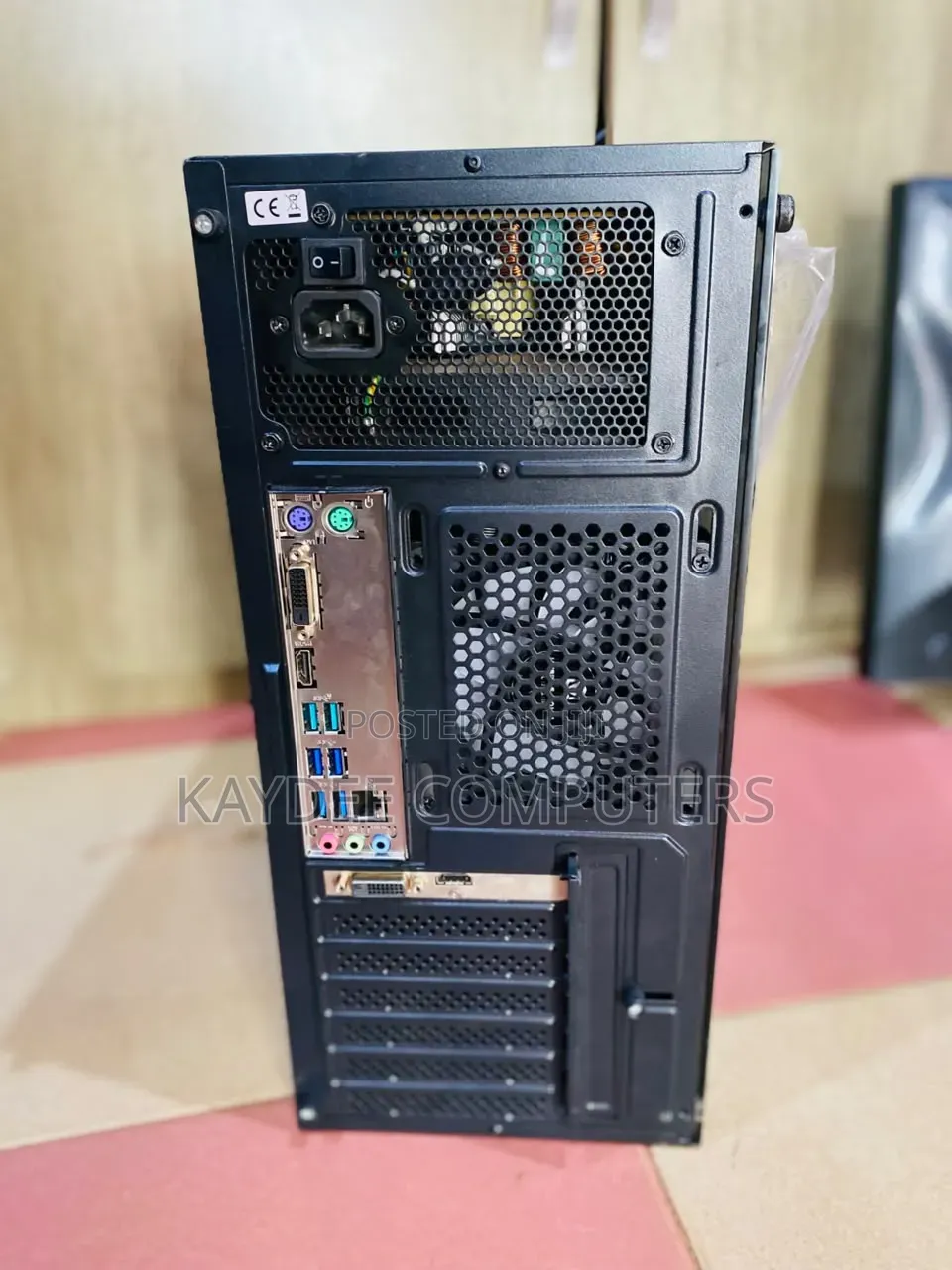 Desktop Computer Asus 32GB Intel Core i9 SSD 512GB