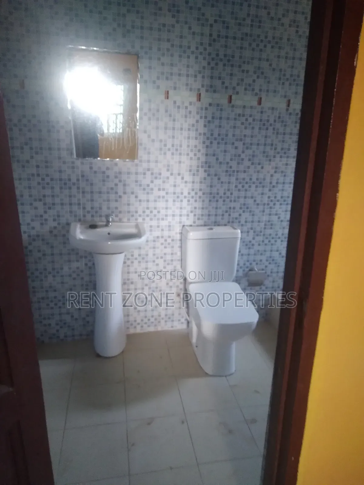 3bdrm Apartment in Ofankor for rent