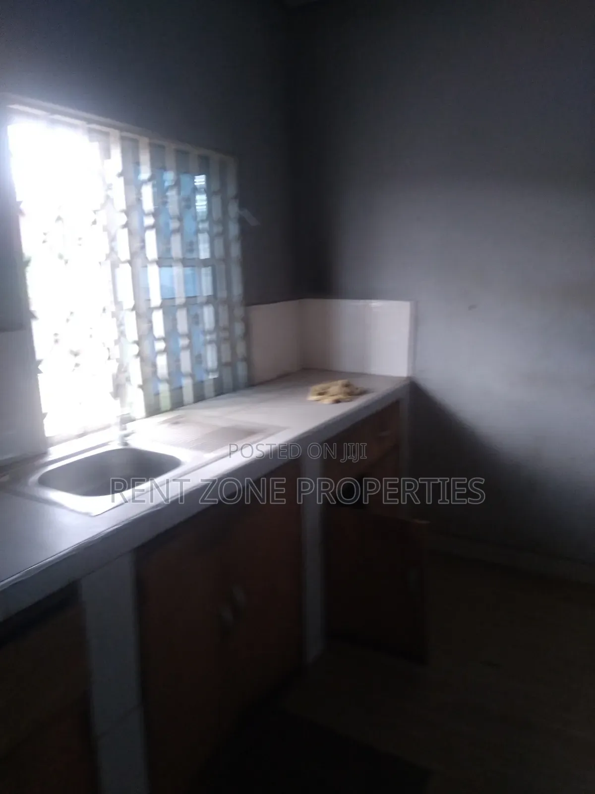 3bdrm Apartment in Ofankor for rent