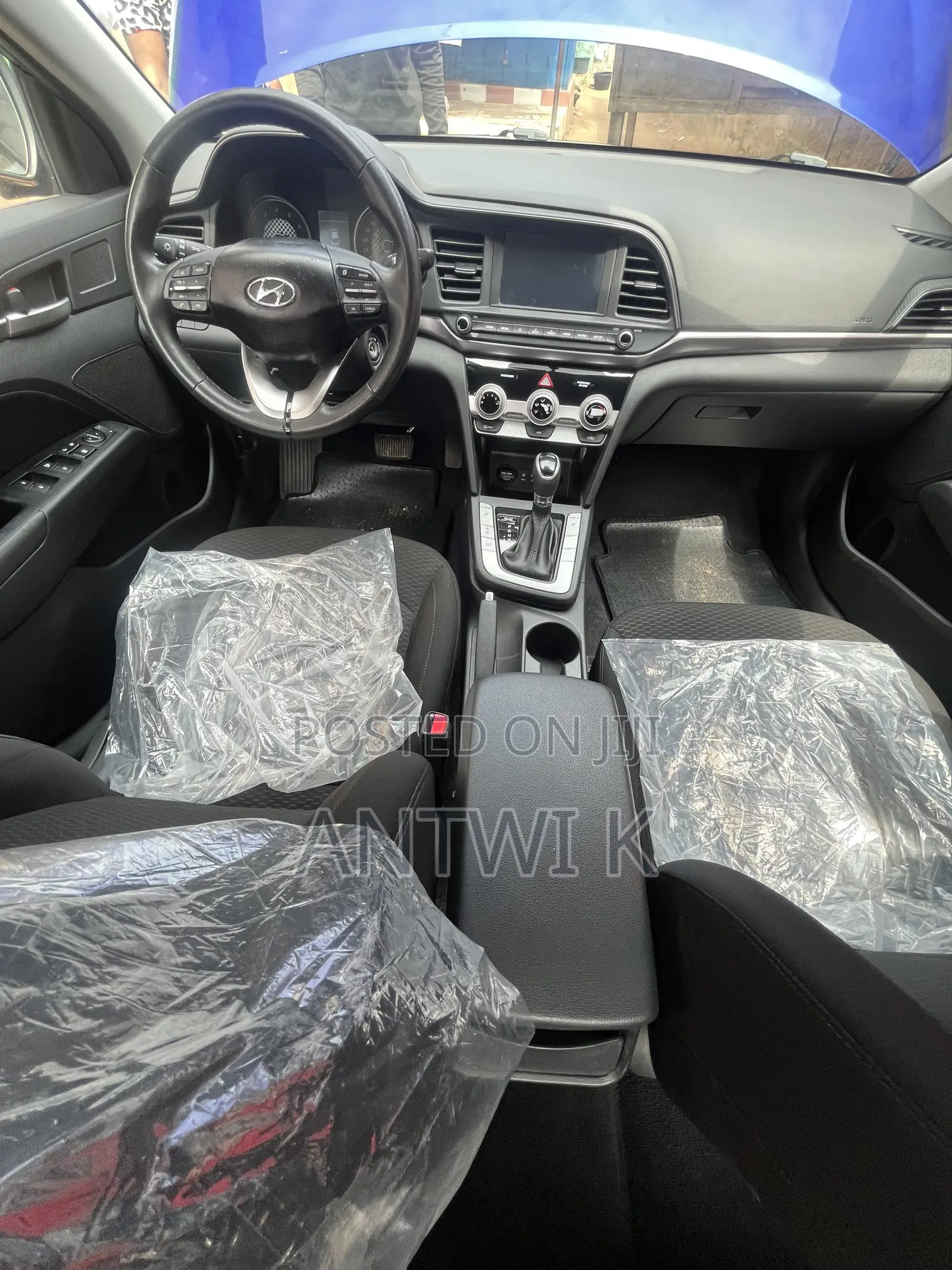 Hyundai Elantra 2019 Blue