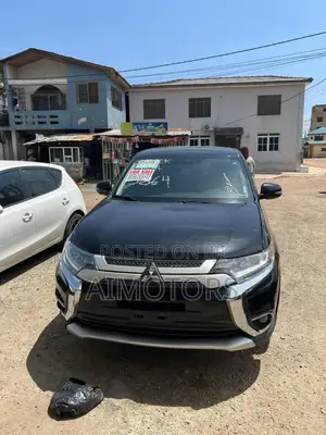 Mitsubishi Outlander 2.4 PHEV AWD 2016 Black