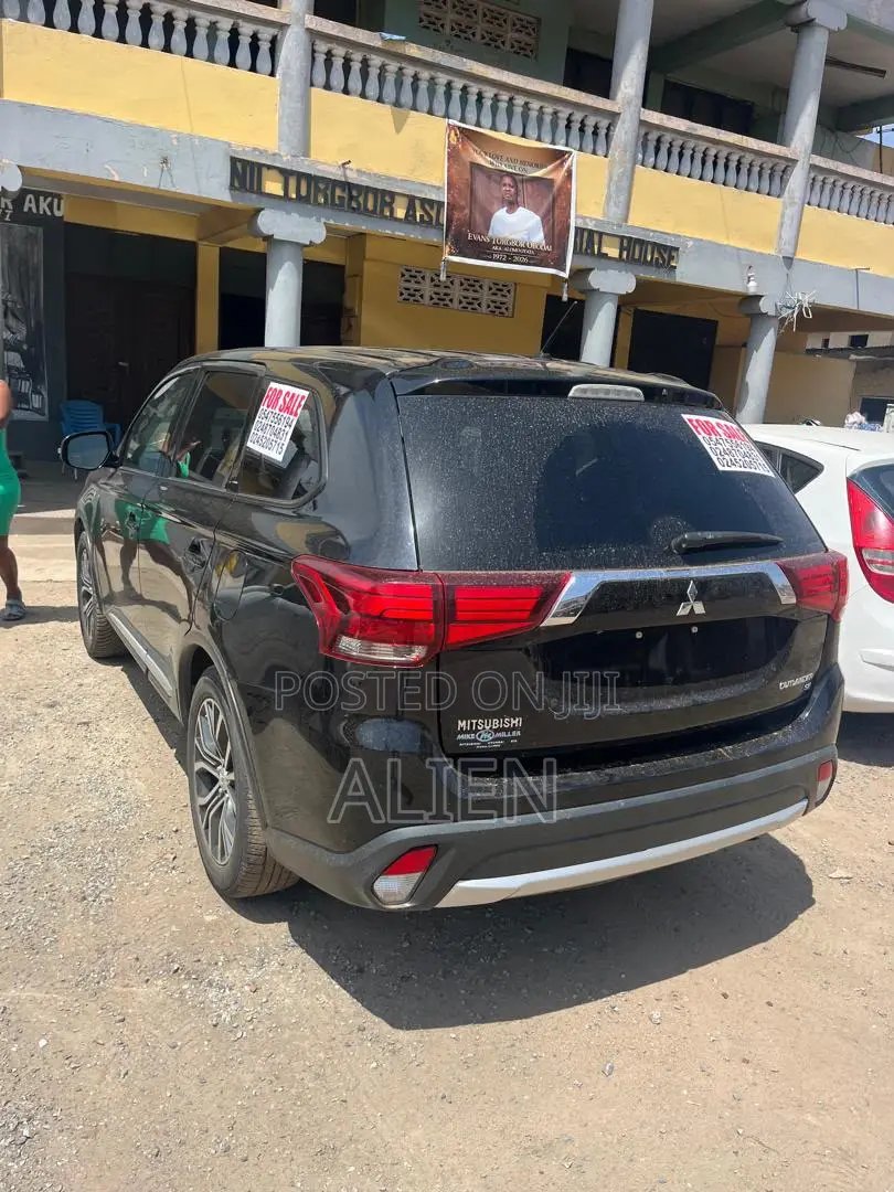 Mitsubishi Outlander 2.4 PHEV AWD 2016 Black