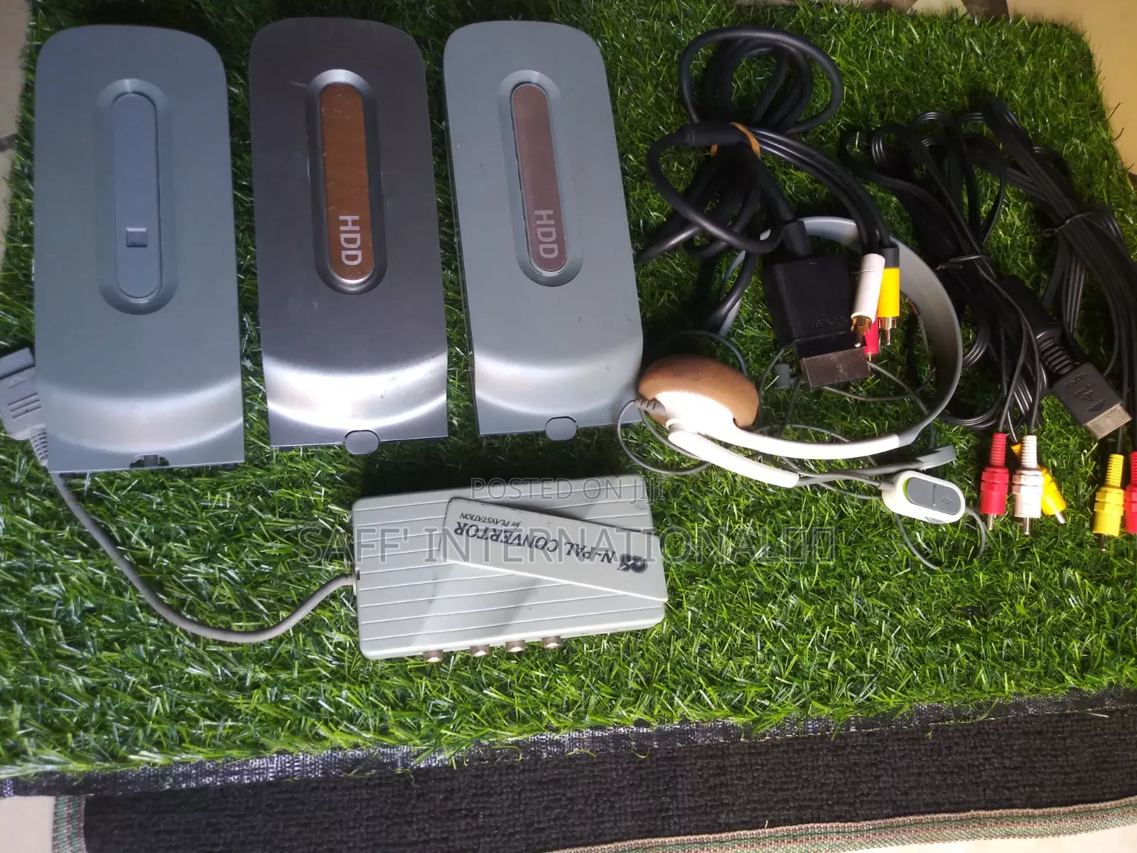 ☆Selling Xbox360 Power Adapter, HDD Fat/Slim Cases, Kinect Cam_nd Etc?