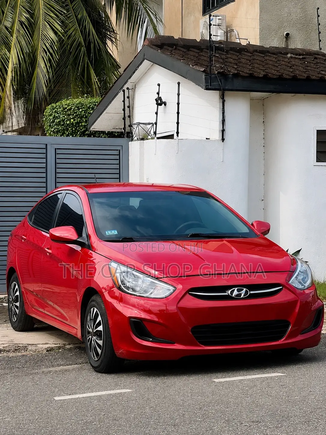 Hyundai Accent SE Sedan 2017 Red