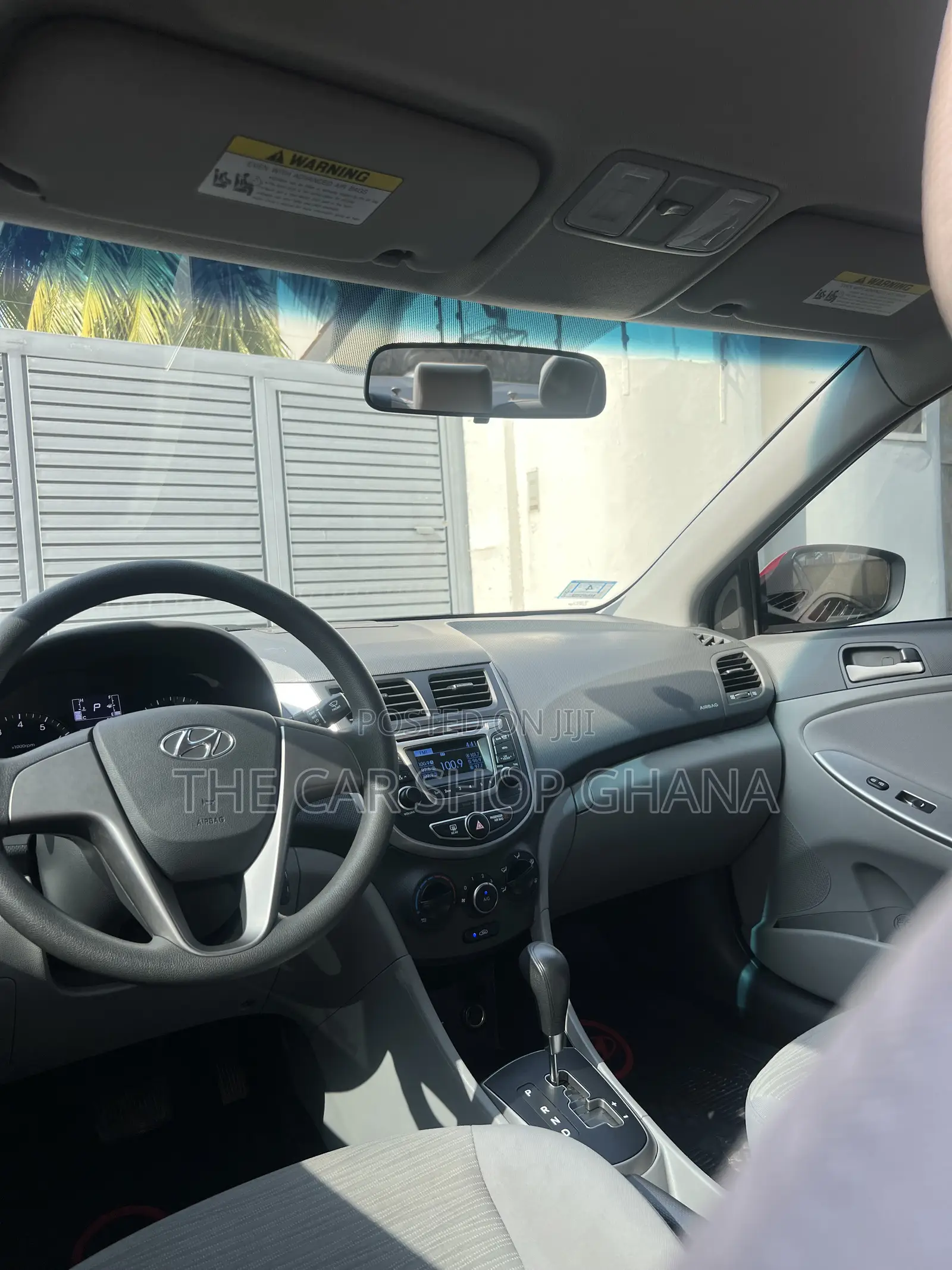 Hyundai Accent SE Sedan 2017 Red