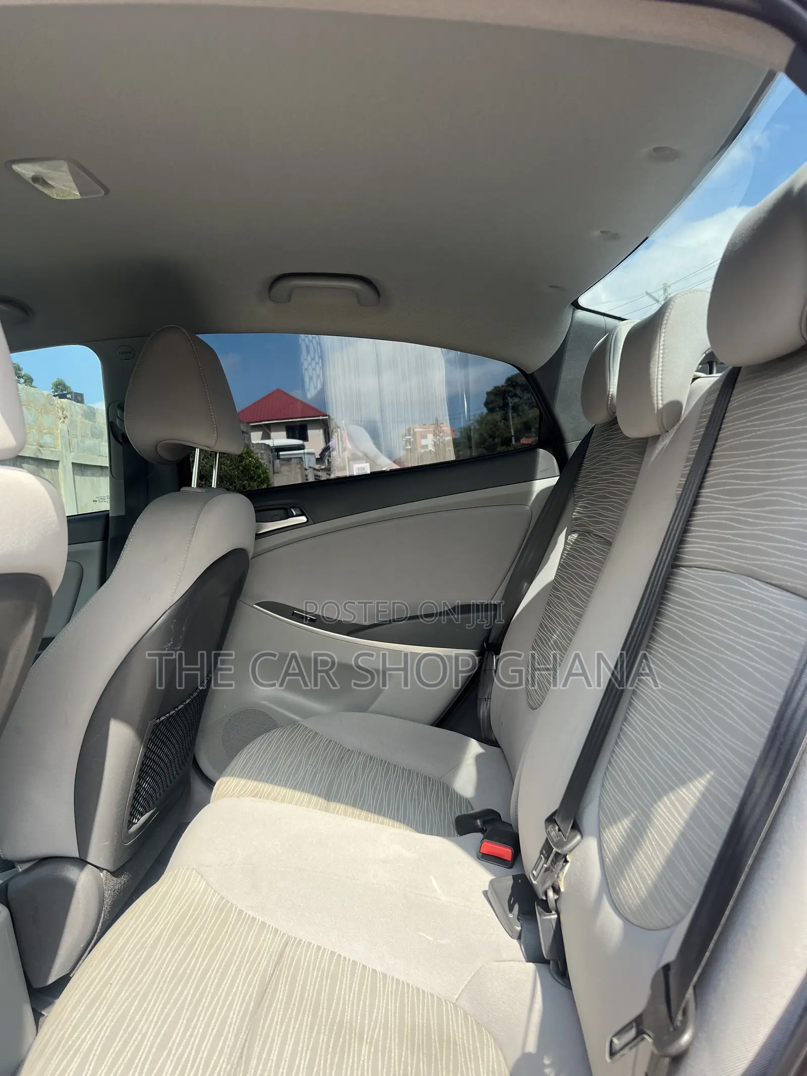 Hyundai Accent SE Sedan 2017 Red