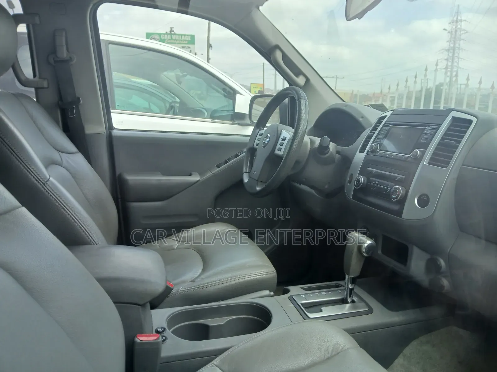 Nissan Frontier 2015 Silver