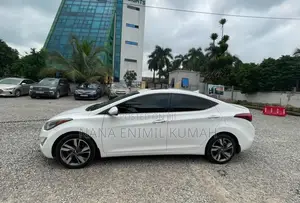 Hyundai Elantra Limited PZEV 4dr Sedan (1.8L 4cyl 6A) 2015 White