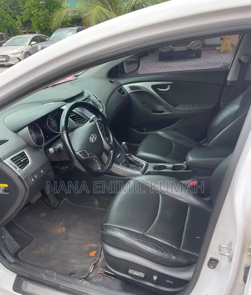 Hyundai Elantra Limited PZEV 4dr Sedan (1.8L 4cyl 6A) 2015 White