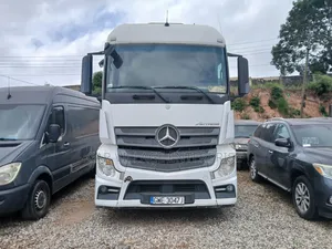 Mercedes-Benz Actros 2015 White