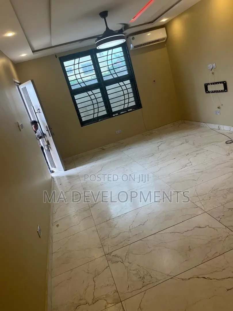 2bdrm Apartment in Madev Realty, Israel Park for rent