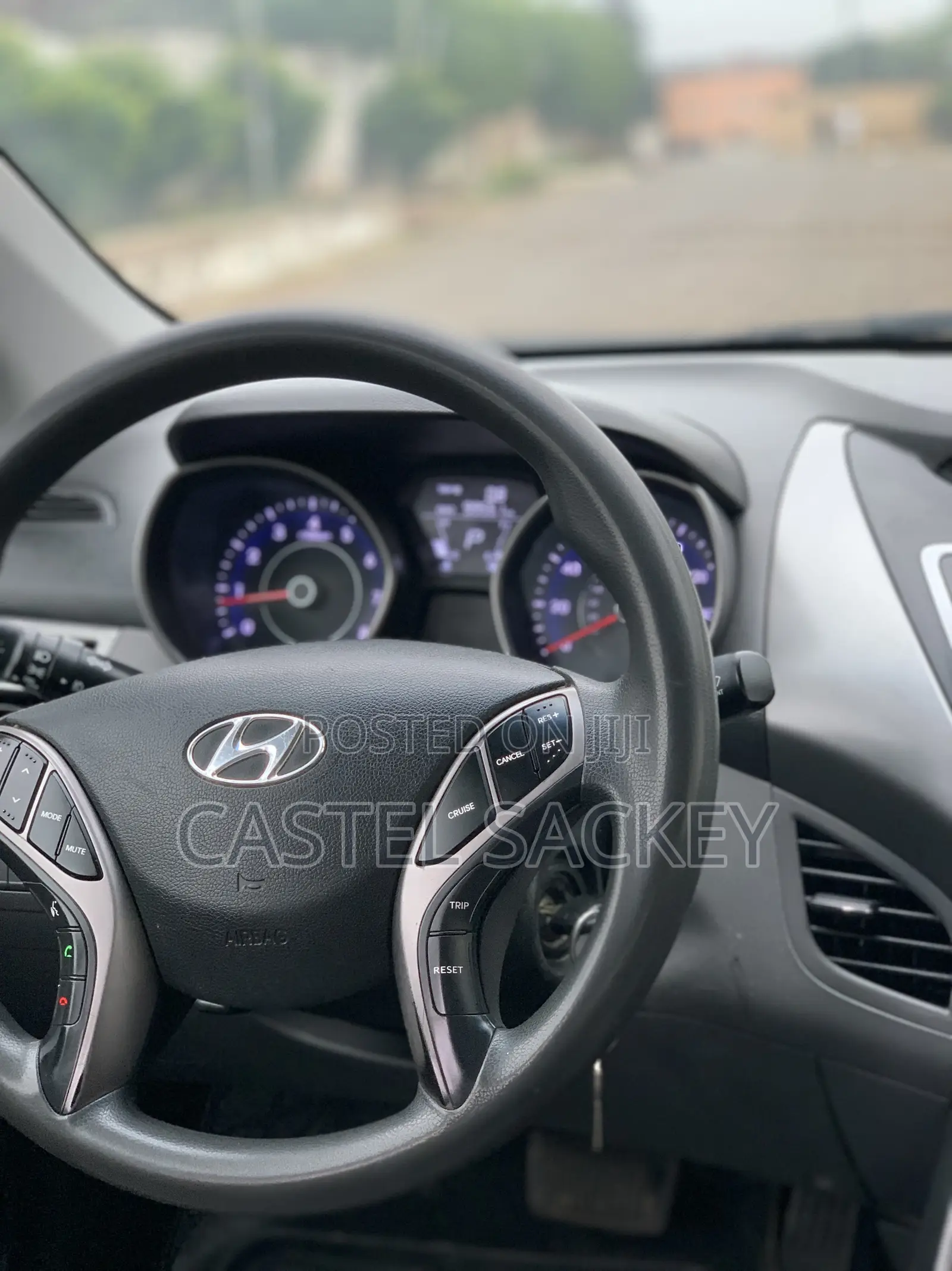 Hyundai Elantra 2013 White