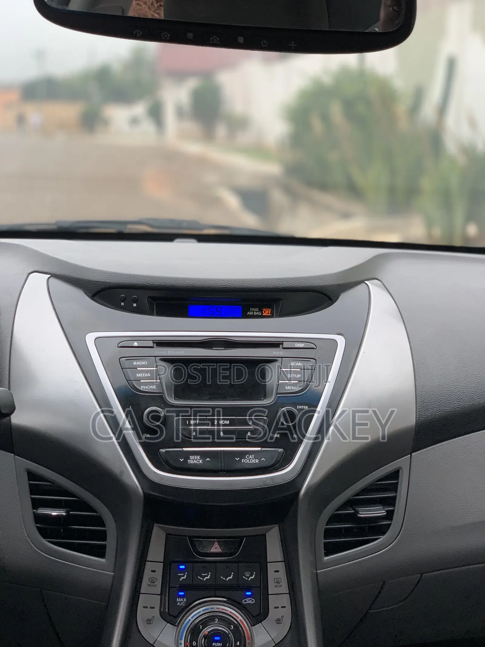 Hyundai Elantra 2013 White