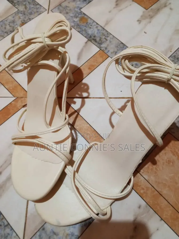 Ladies Heel