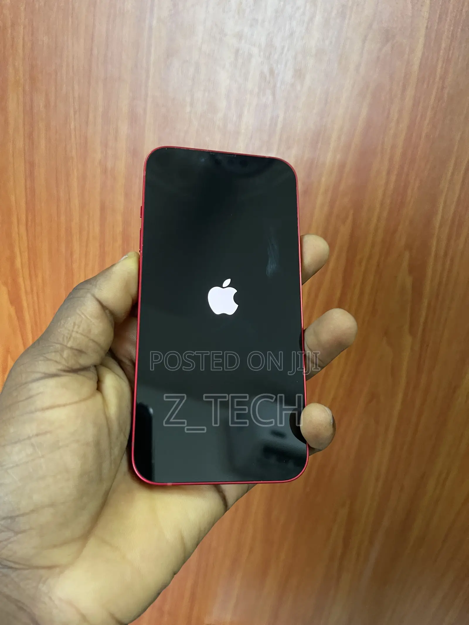 Apple iPhone 13 128 GB Red