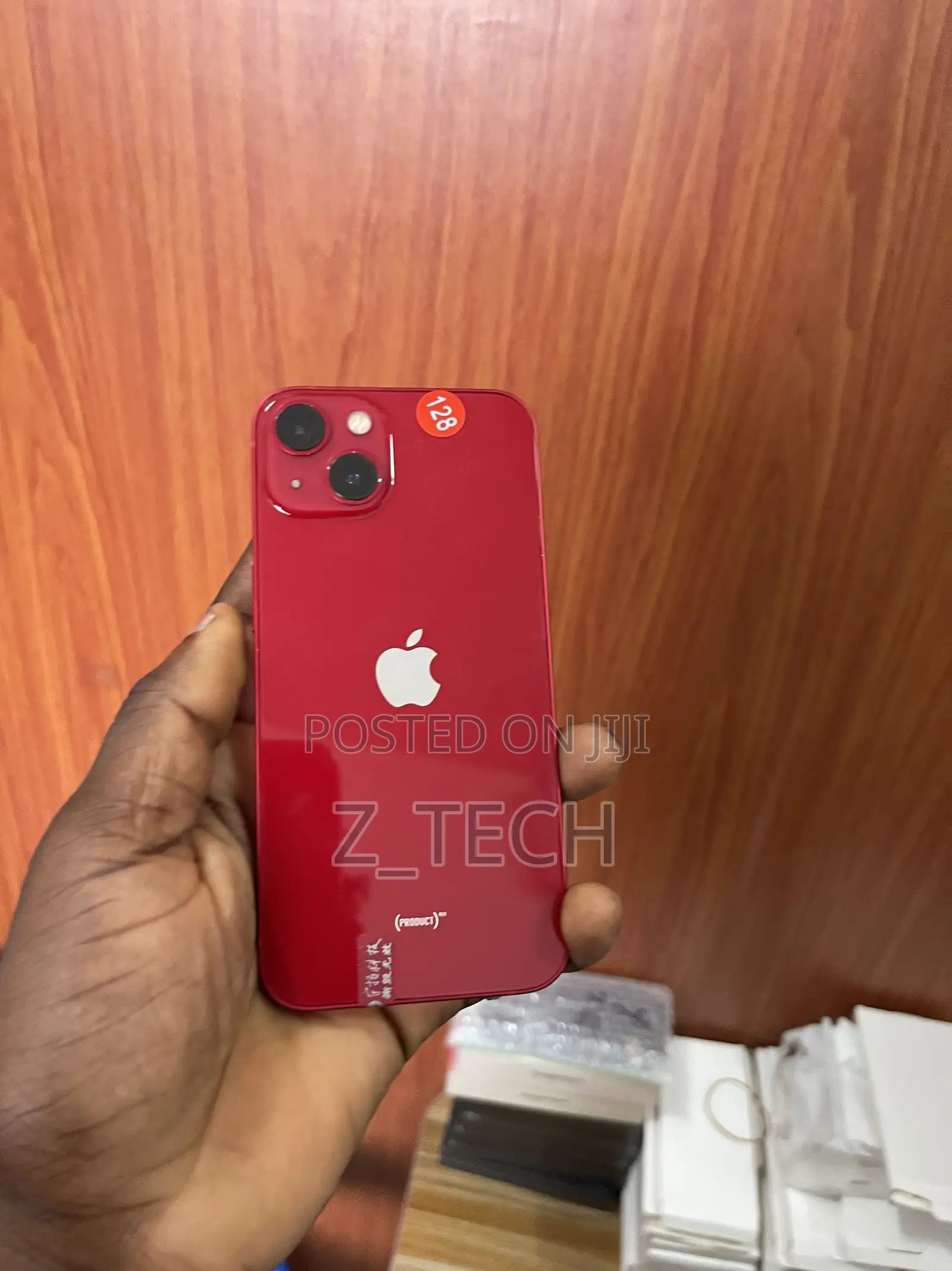 Apple iPhone 13 128 GB Red