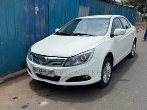 BYD E5 450 2018 White