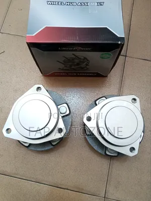 Genuine Ultra Power Chrysler 300, Challenger Complete Hub From USA