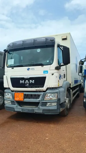 Man Diesel Box Truck TGS