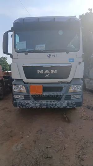 Man Diesel Box Truck TGS