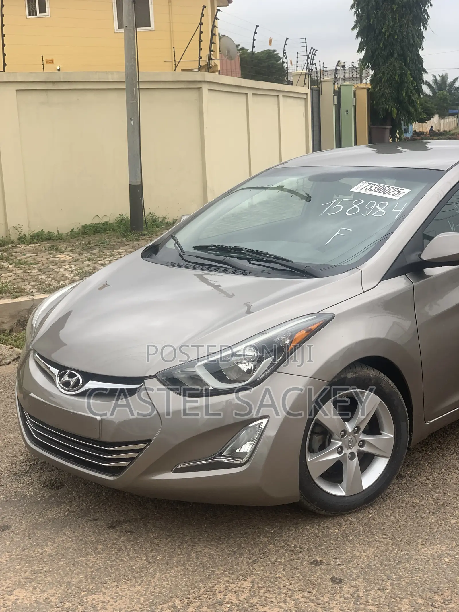 Hyundai Elantra 2013 Brown