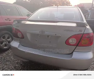 Toyota Corolla 2004 Silver