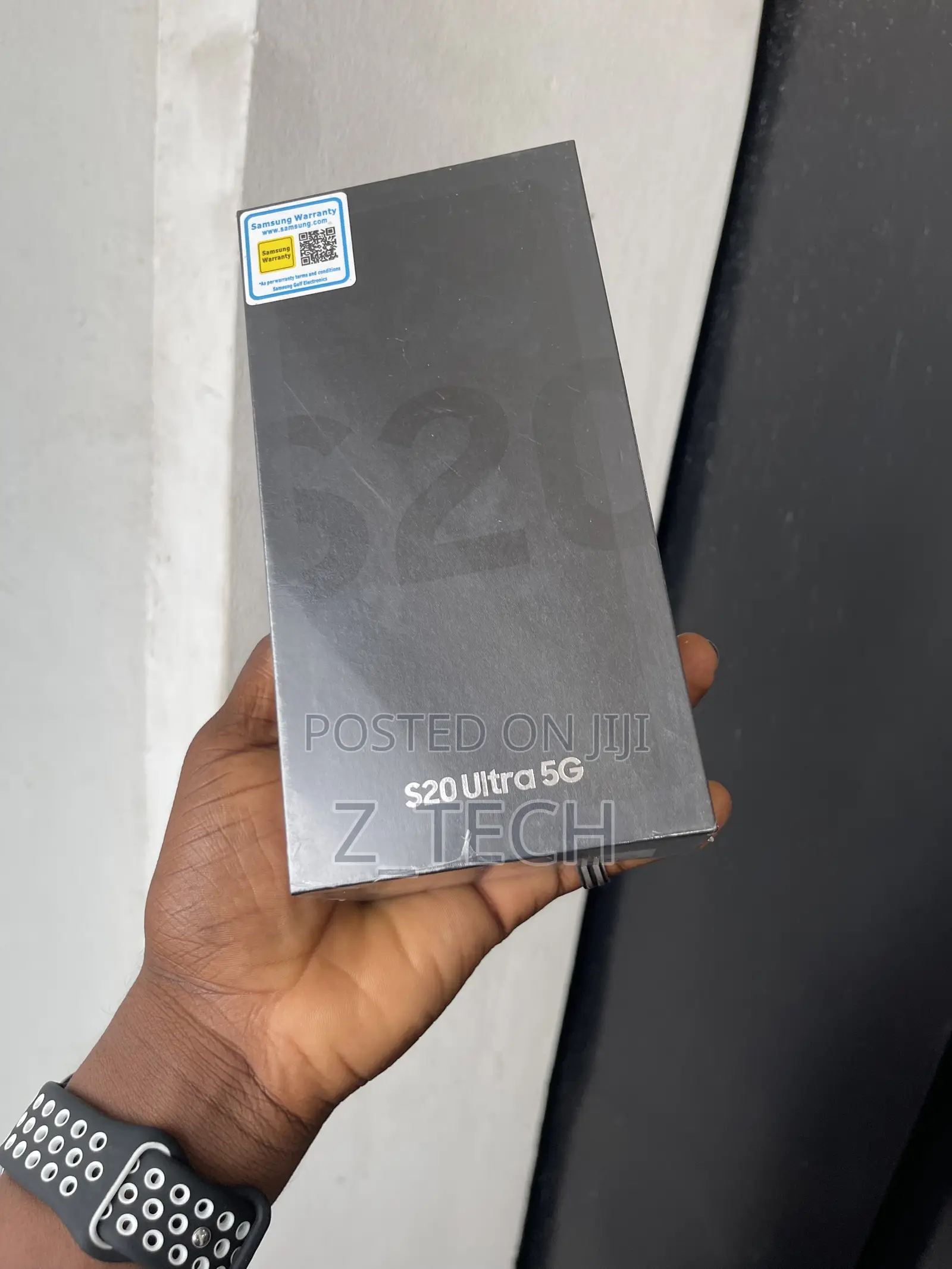 New Samsung Galaxy S20 Ultra 5G 128 GB Black