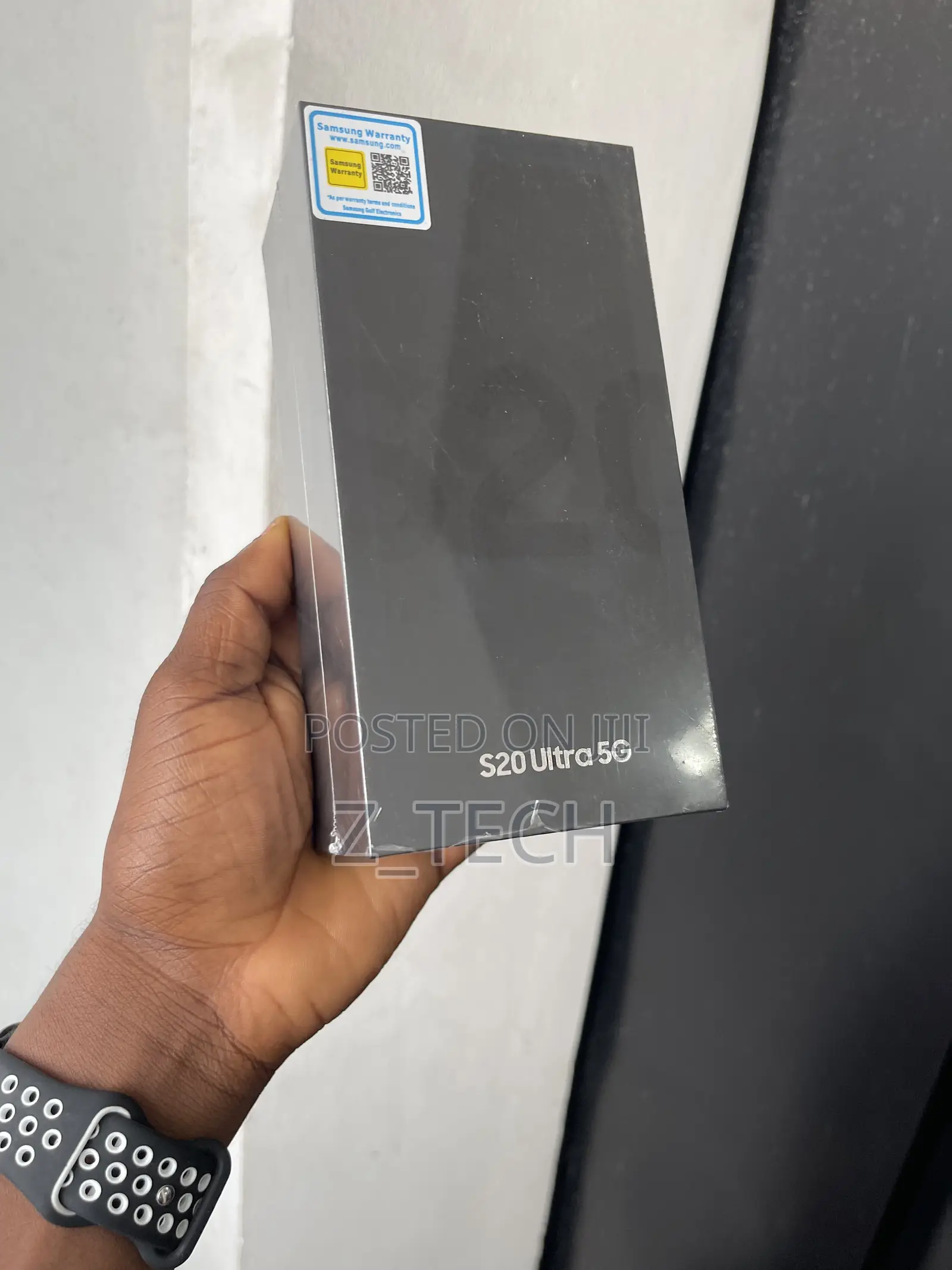 New Samsung Galaxy S20 Ultra 5G 128 GB Black