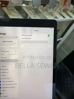 Apple iPad 10.2 (2019) 32 GB Black