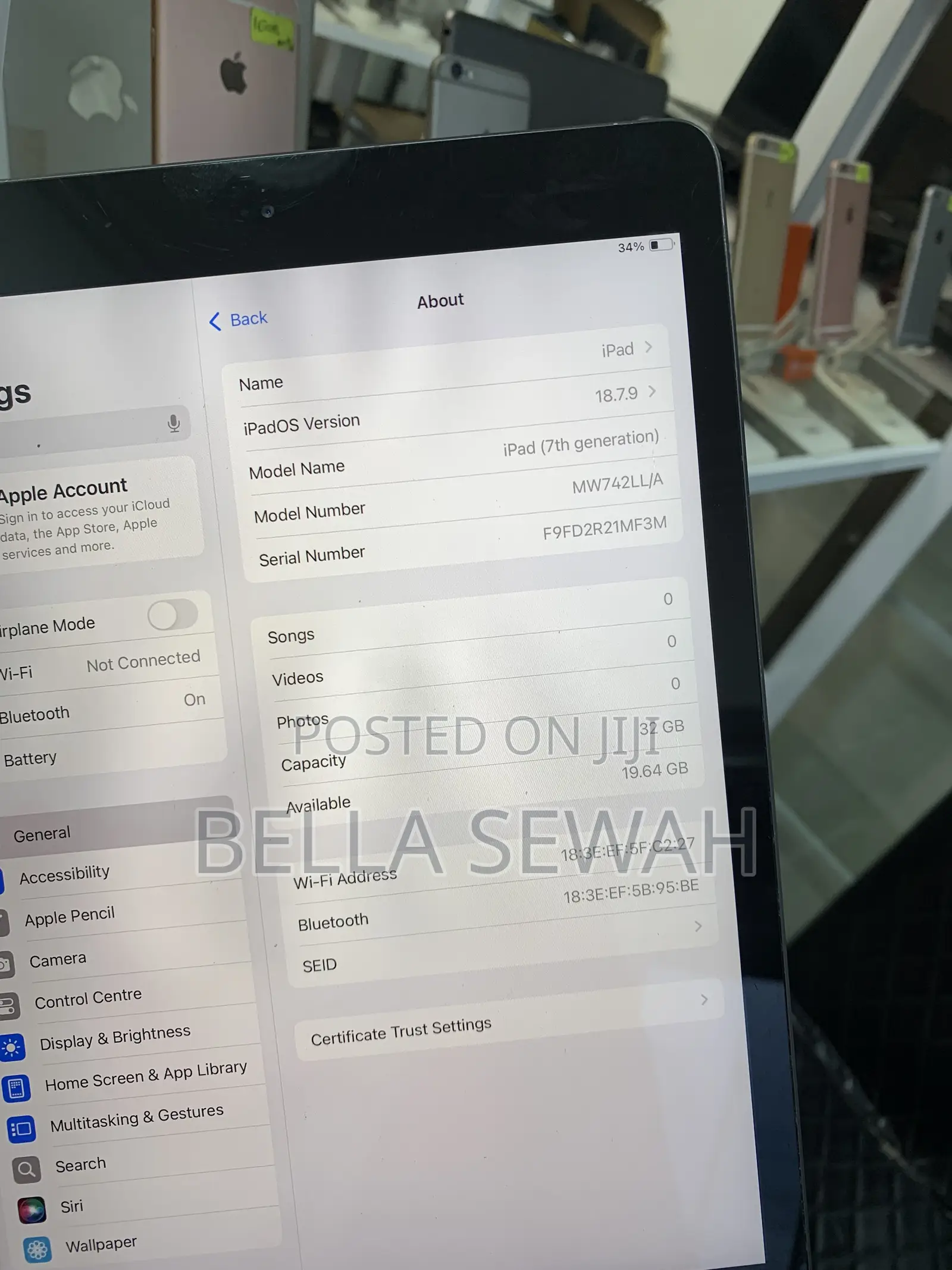 Apple iPad 10.2 (2019) 32 GB Black