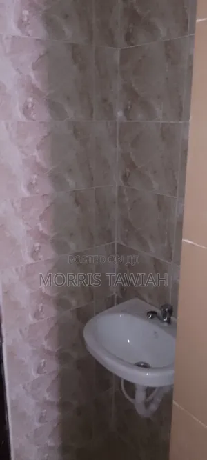 1bdrm House in Liquid Pub Area for rent