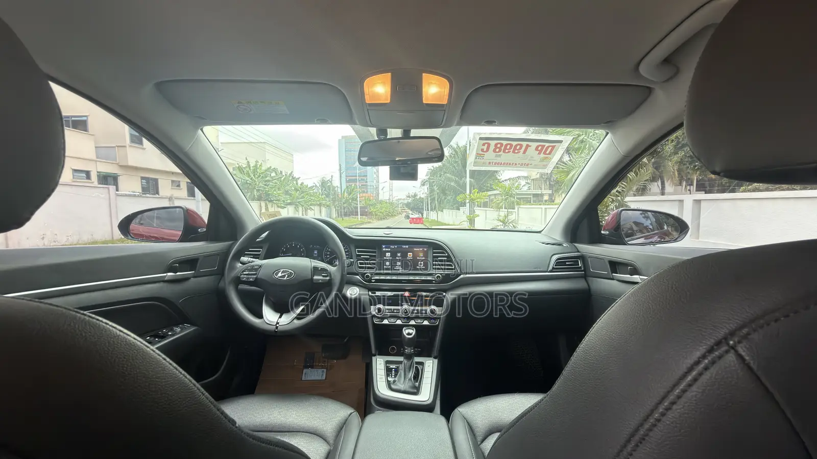 Hyundai Avante 2019 Red