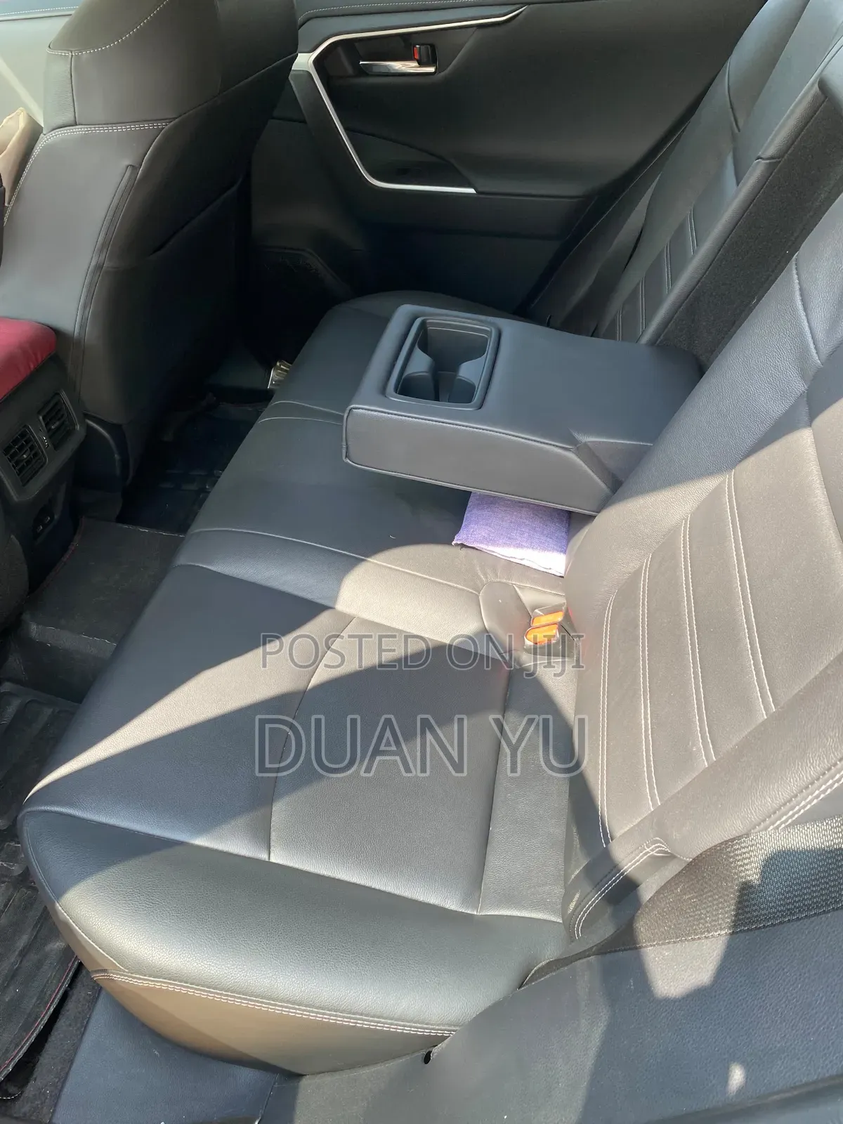 Toyota RAV4 2023 White