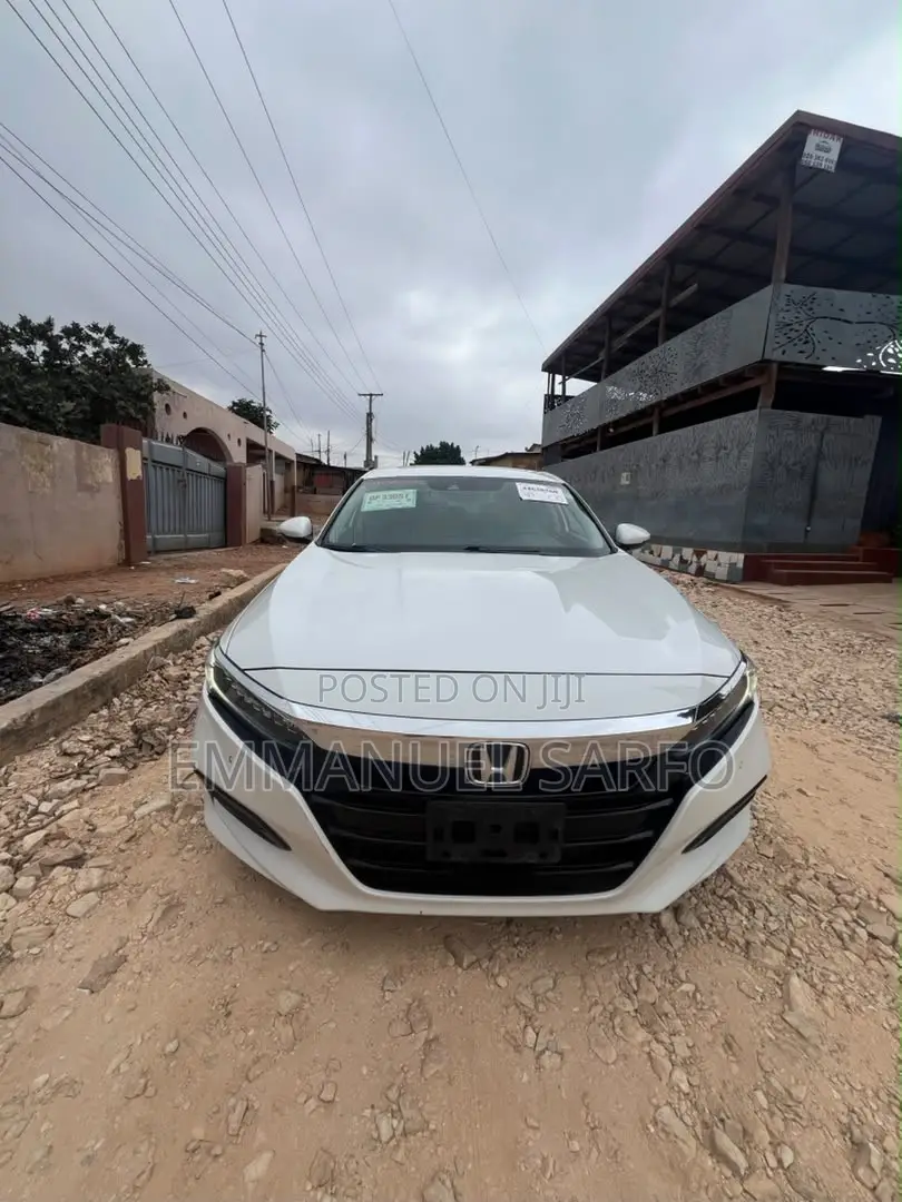 Honda Accord Touring 2018 White