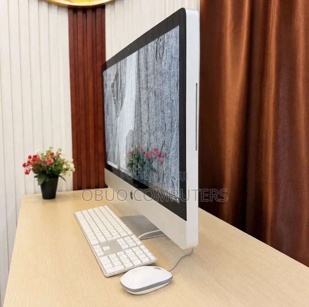 Desktop Computer Apple iMac 4GB Intel Core i3 HDD 500GB