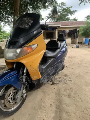 Suzuki Burgman 2009 Blue