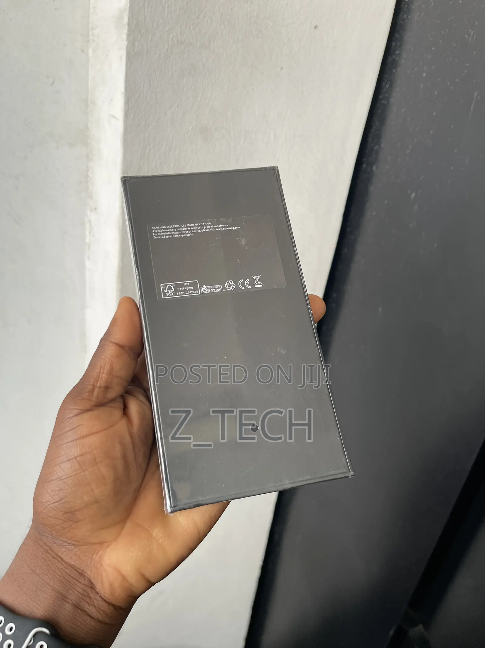 New Samsung Galaxy S22 Ultra 128 GB Black
