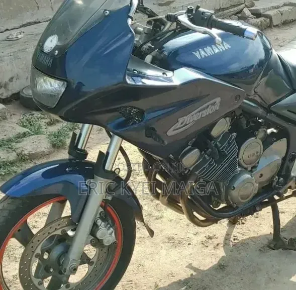 Yamaha 2023 Blue