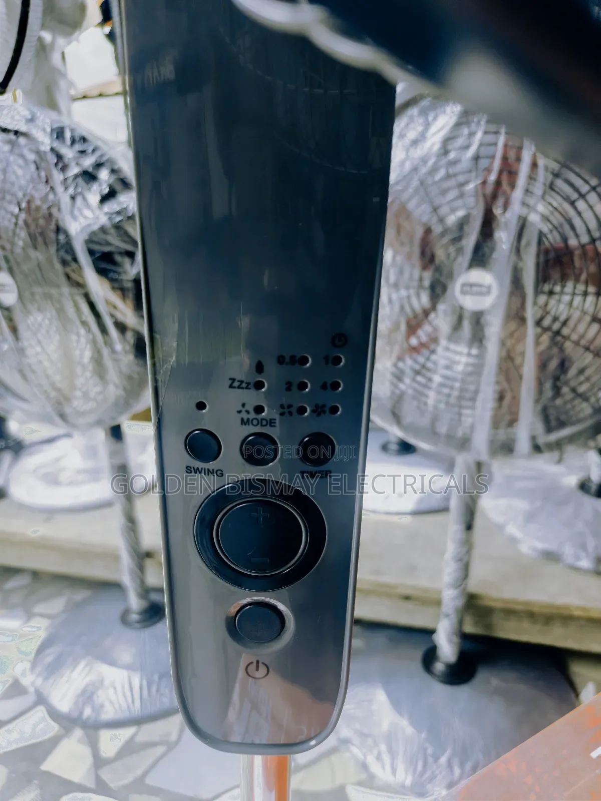 Elbee 18 Inche Remote Control Standing Fan With 7 Blades