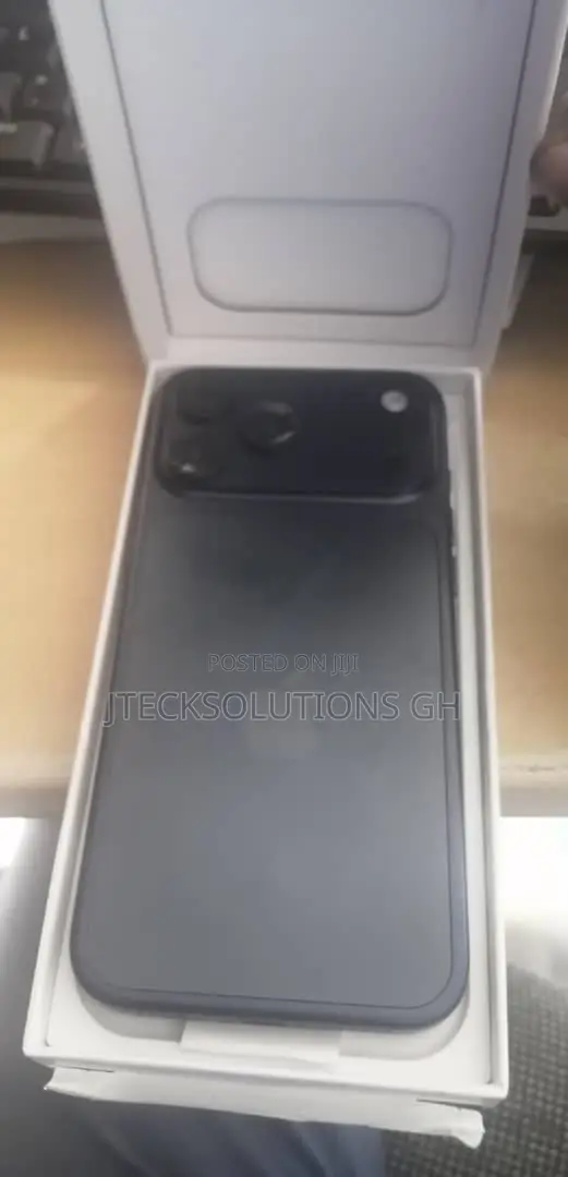 Apple iPhone 17 Pro Max 1 TB Blue