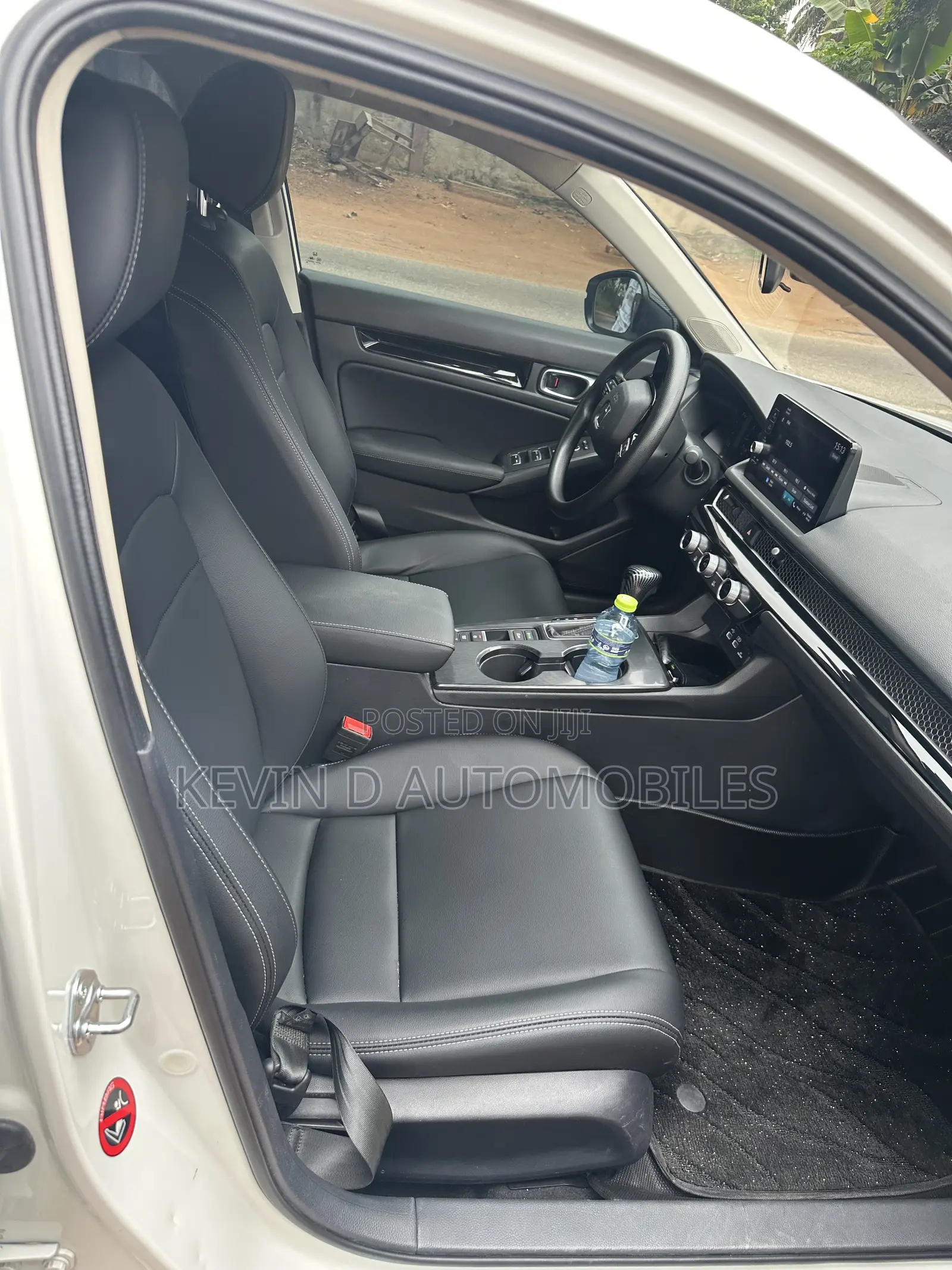 Honda Civic EX-L CVT 2023 White