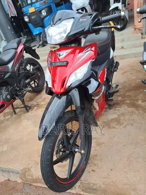 TVS Rockz 125 2025 Red