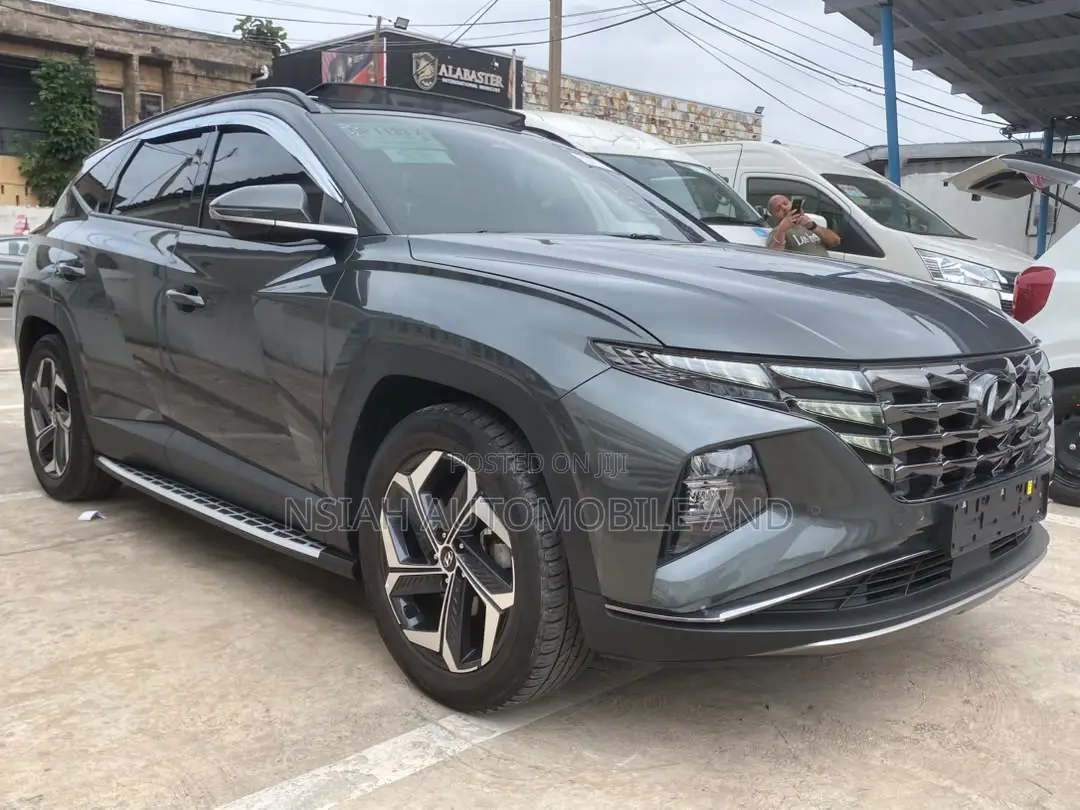Hyundai Tucson 2022 Green