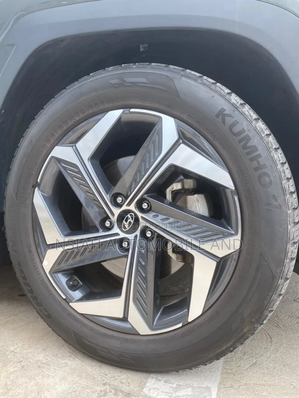 Hyundai Tucson 2022 Green
