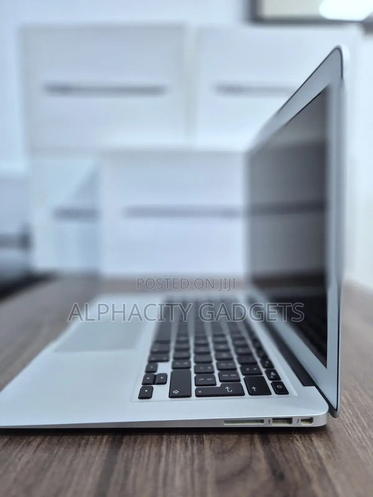 Laptop Apple MacBook Air 2012 4GB Intel Core i5 SSD 128GB