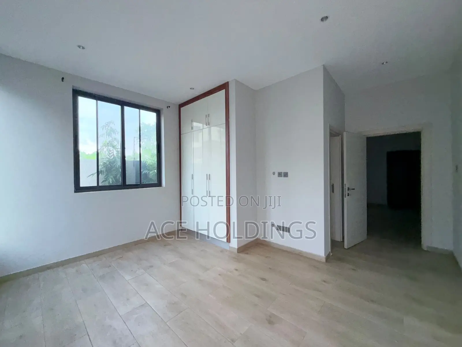 3bdrm House in School Junction for rent
